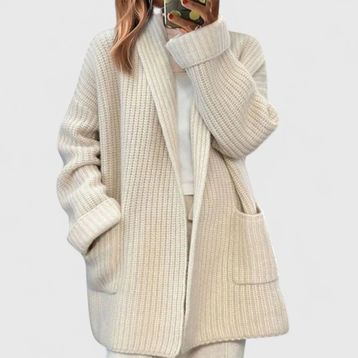 Jan - Cozy Cardigan