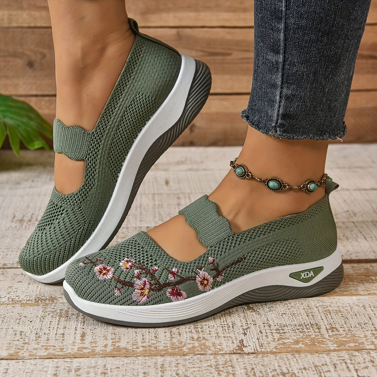 SoutienPlus™ | Ergonomic Comfort Footwear + Complimentary Insoles