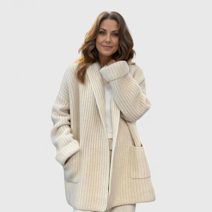 Jan - Cozy Cardigan