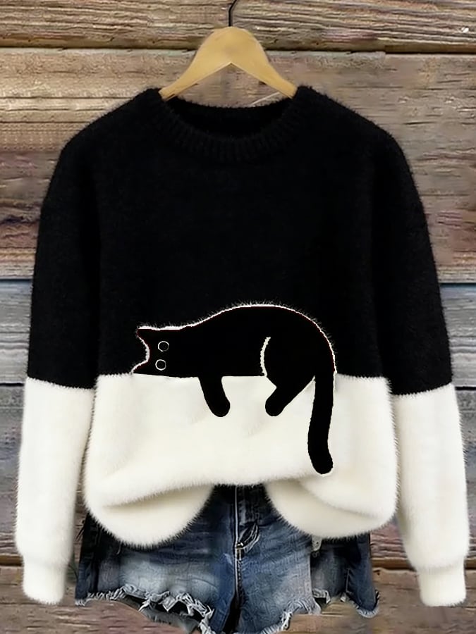 Luna™ | Women's Cat Graphic Sweatshirt