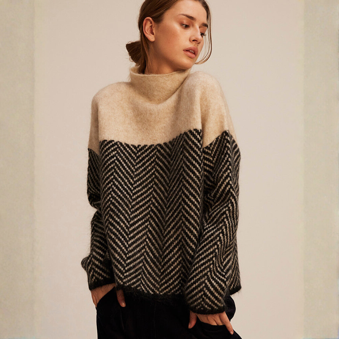 Clarisse - Cozy Cotton Turtleneck Knit