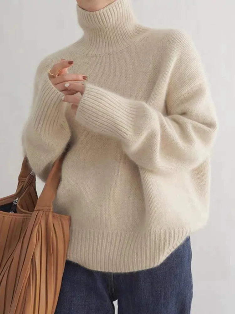 Solvina - Timeless Turtleneck Knitwear