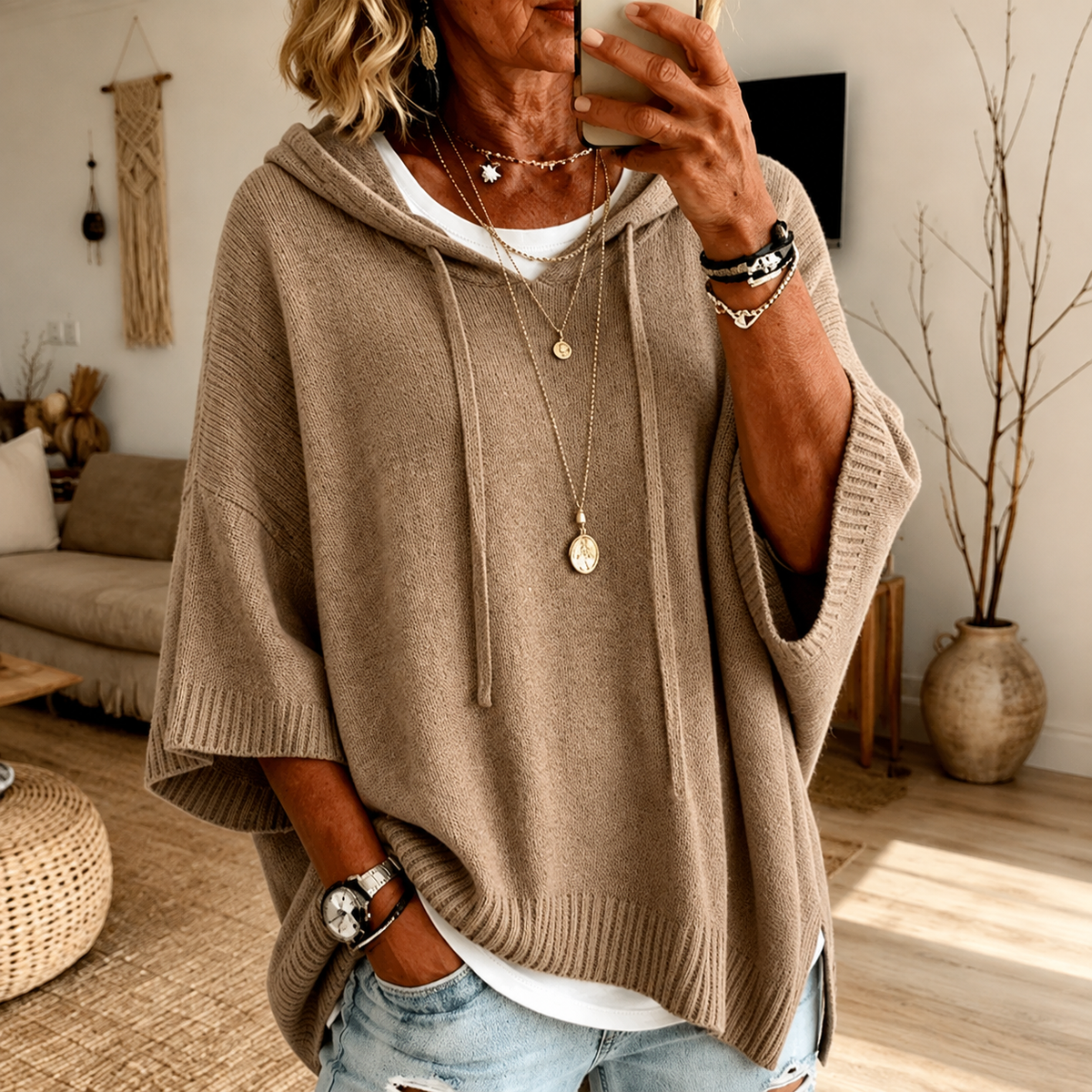 Manon – Taupe Knit Poncho